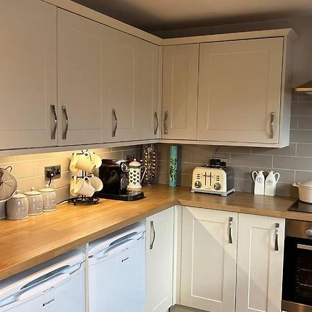 Cosy 2 Bed, Home From Home Haddenham  외부 사진
